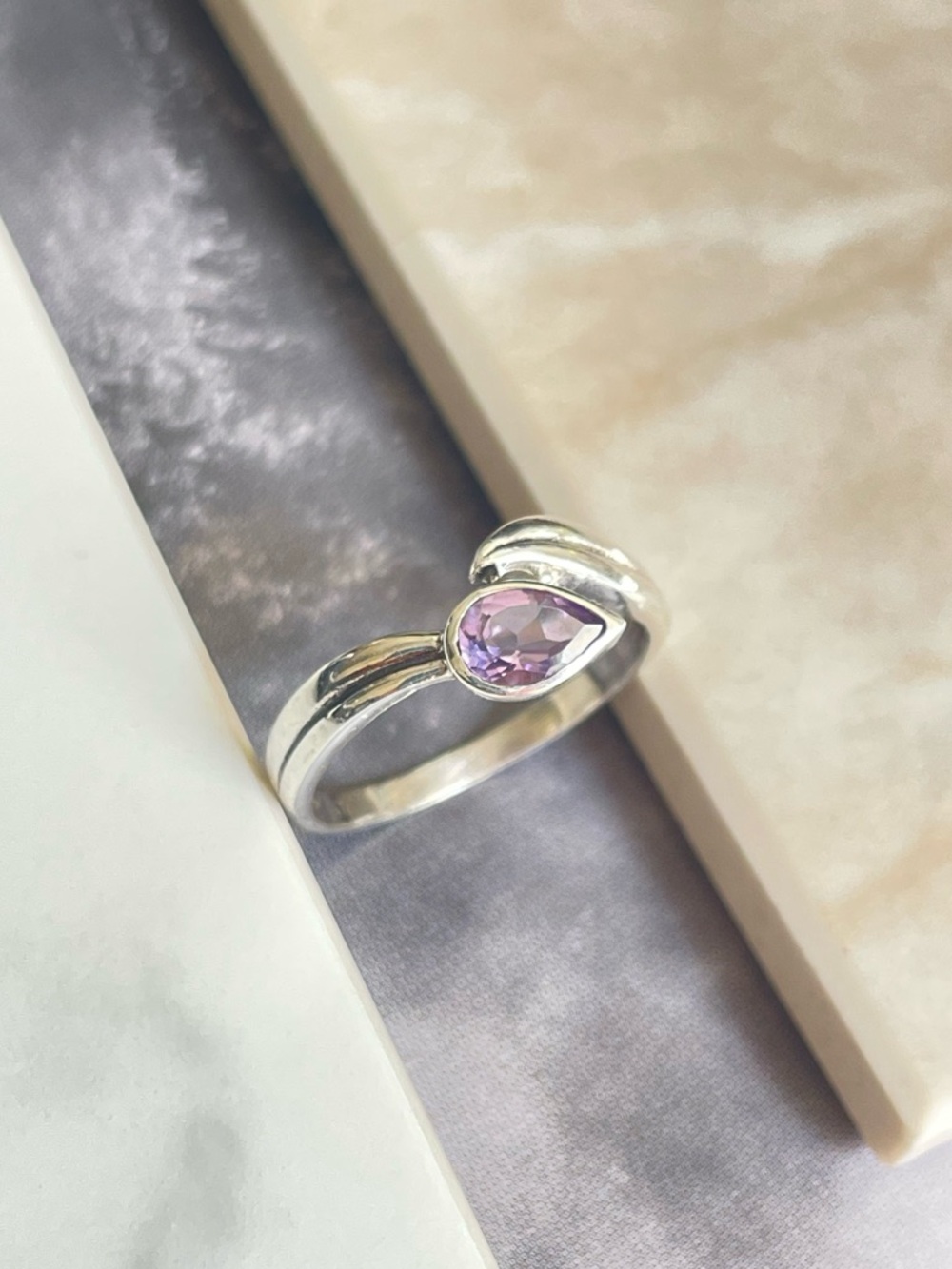 925 Sterling Silver, Amethyst Ring, US: 7 “VIBES”